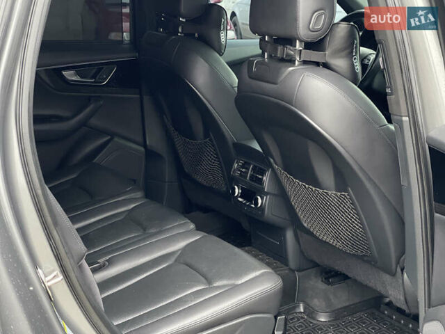 Серый Ауди Ку 7, объемом двигателя 3 л и пробегом 189 тыс. км за 24999 $, фото 56 на Automoto.ua