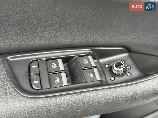 Серый Ауди Ку 7, объемом двигателя 3 л и пробегом 225 тыс. км за 22999 $, фото 61 на Automoto.ua