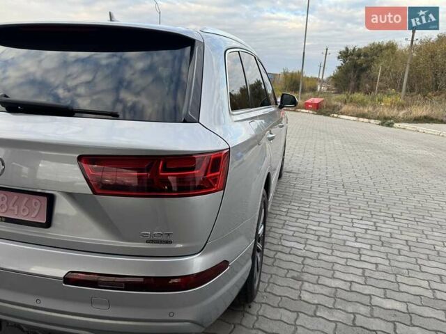 Ауди Ку 7 2017 в Верхнеднепровске на Automoto.ua Серый Ауди Ку 7, объемом двигателя 3 л и пробегом 215 тыс. км за 24999 $, фото 10 на Automoto.ua