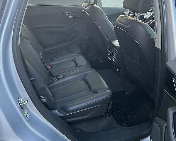 Сірий Ауді Ку 7, об'ємом двигуна 3 л та пробігом 89 тис. км за 28100 $, фото 13 на Automoto.ua