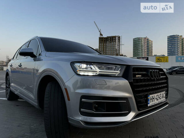 Серый Ауди Ку 7, объемом двигателя 3 л и пробегом 164 тыс. км за 25500 $, фото 7 на Automoto.ua