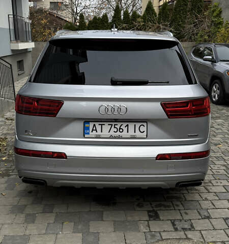 Серый Ауди Ку 7, объемом двигателя 1.98 л и пробегом 144 тыс. км за 24999 $, фото 6 на Automoto.ua