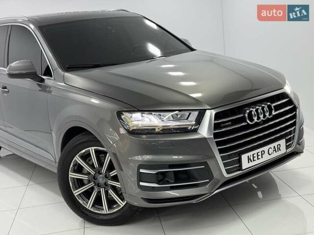 Сірий Ауді Ку 7, об'ємом двигуна 3 л та пробігом 207 тис. км за 29900 $, фото 2 на Automoto.ua