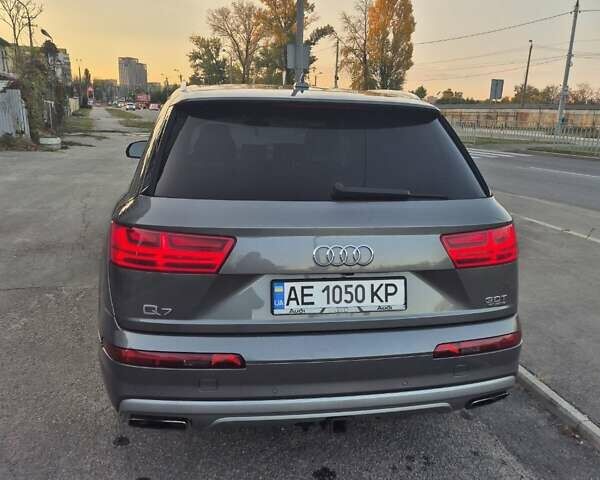 Сірий Ауді Ку 7, об'ємом двигуна 3 л та пробігом 147 тис. км за 29500 $, фото 32 на Automoto.ua