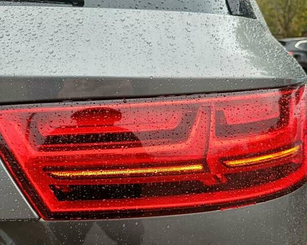 Серый Ауди Ку 7, объемом двигателя 3 л и пробегом 220 тыс. км за 23700 $, фото 55 на Automoto.ua