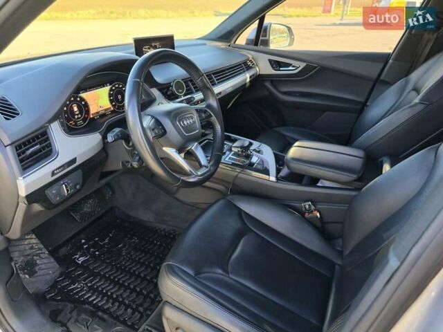 Ауди Ку 7 2017 в Виннице на Automoto.ua Серый Ауди Ку 7, объемом двигателя 1.98 л и пробегом 215 тыс. км за 27000 $, фото 16 на Automoto.ua
