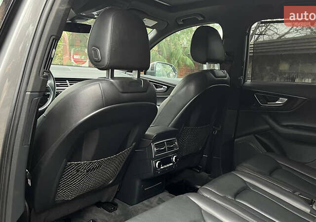 Серый Ауди Ку 7, объемом двигателя 3 л и пробегом 131 тыс. км за 24900 $, фото 15 на Automoto.ua