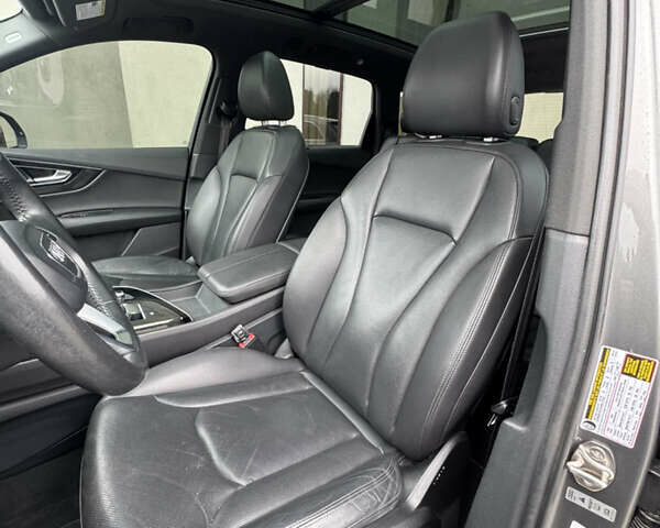 Серый Ауди Ку 7, объемом двигателя 3 л и пробегом 218 тыс. км за 25500 $, фото 14 на Automoto.ua