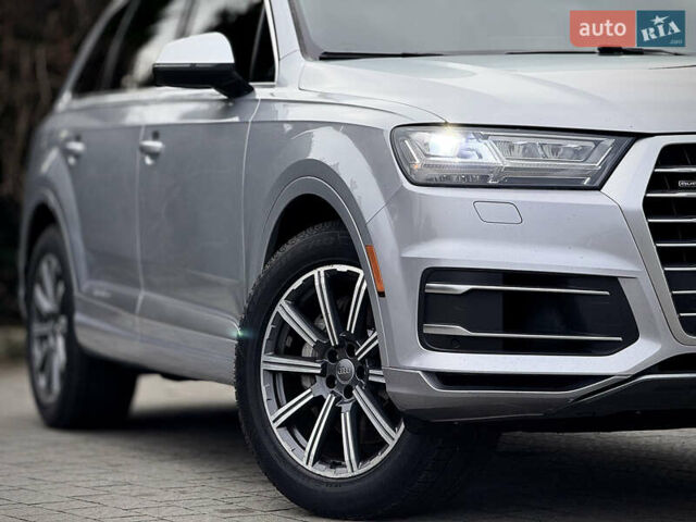 Сірий Ауді Ку 7, об'ємом двигуна 3 л та пробігом 225 тис. км за 20900 $, фото 10 на Automoto.ua