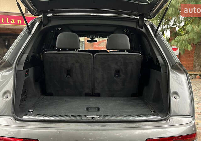 Серый Ауди Ку 7, объемом двигателя 3 л и пробегом 131 тыс. км за 24900 $, фото 24 на Automoto.ua