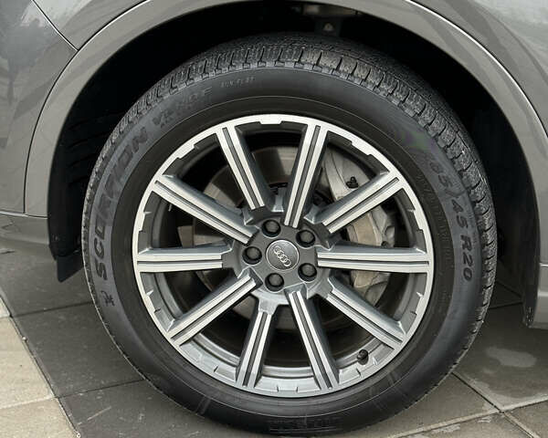 Серый Ауди Ку 7, объемом двигателя 3 л и пробегом 140 тыс. км за 28499 $, фото 17 на Automoto.ua