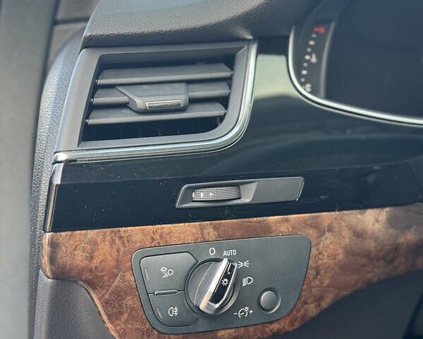 Серый Ауди Ку 7, объемом двигателя 3 л и пробегом 140 тыс. км за 28499 $, фото 22 на Automoto.ua