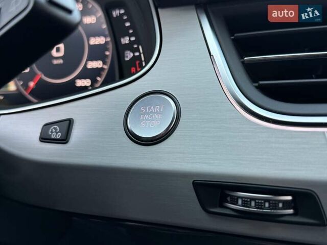 Серый Ауди Ку 7, объемом двигателя 2.97 л и пробегом 130 тыс. км за 46000 $, фото 55 на Automoto.ua