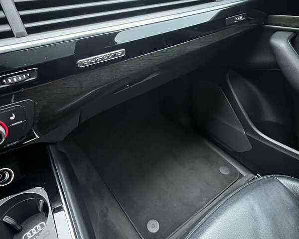 Серый Ауди Ку 7, объемом двигателя 3 л и пробегом 112 тыс. км за 29500 $, фото 31 на Automoto.ua