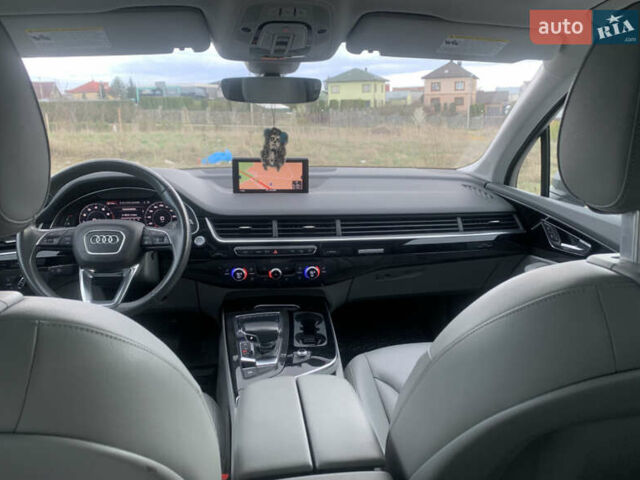Серый Ауди Ку 7, объемом двигателя 3 л и пробегом 177 тыс. км за 22900 $, фото 6 на Automoto.ua