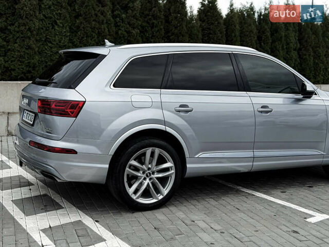 Серый Ауди Ку 7, объемом двигателя 3 л и пробегом 267 тыс. км за 24500 $, фото 5 на Automoto.ua