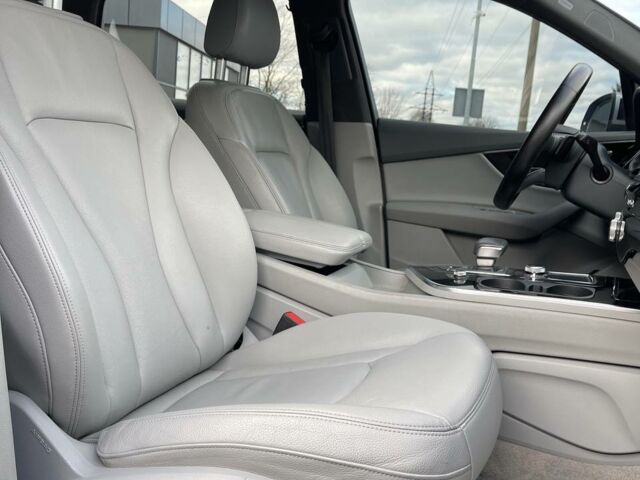 Серый Ауди Ку 7, объемом двигателя 3 л и пробегом 201 тыс. км за 24000 $, фото 16 на Automoto.ua