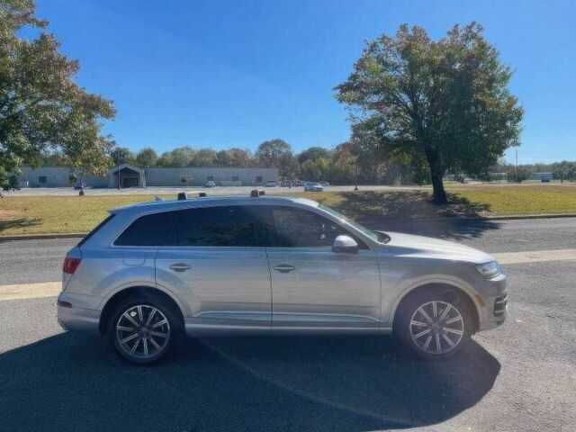 Серый Ауди Ку 7, объемом двигателя 2 л и пробегом 88 тыс. км за 14500 $, фото 7 на Automoto.ua