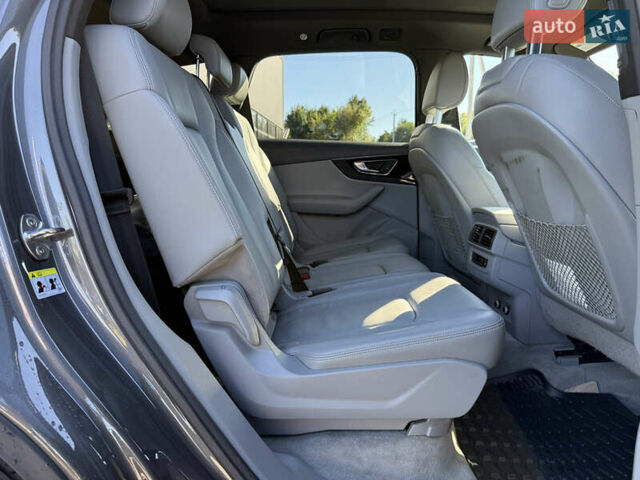 Ауди Ку 7 2018 в Львове на Automoto.ua Серый Ауди Ку 7, объемом двигателя 3 л и пробегом 92 тыс. км за 35000 $, фото 17 на Automoto.ua