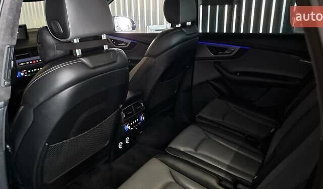 Ауди Ку 7 2018 в Тернополе на Automoto.ua Серый Ауди Ку 7, объемом двигателя 2.97 л и пробегом 147 тыс. км за 49999 $, фото 126 на Automoto.ua