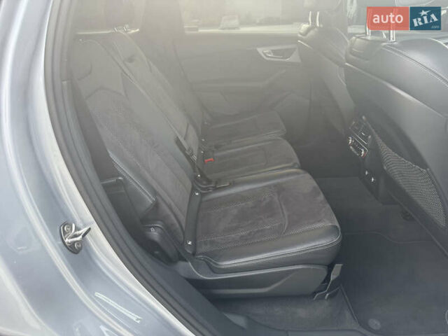 Ауди Ку 7 2018 в Ковель на Automoto.ua Серый Ауди Ку 7, объемом двигателя 2.97 л и пробегом 188 тыс. км за 41900 $, фото 33 на Automoto.ua