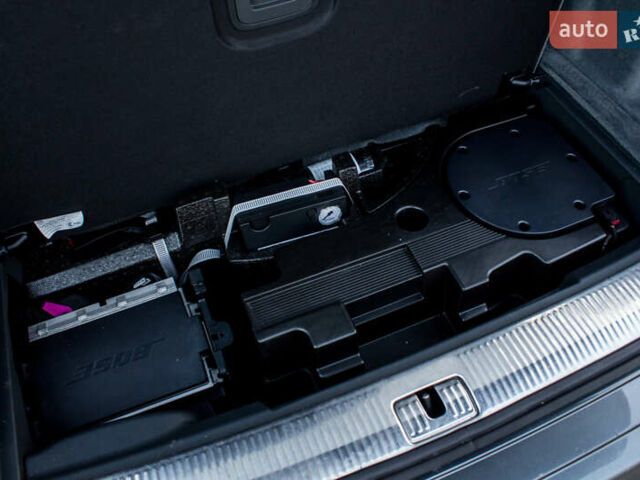 Серый Ауди Ку 7, объемом двигателя 3 л и пробегом 78 тыс. км за 30900 $, фото 48 на Automoto.ua