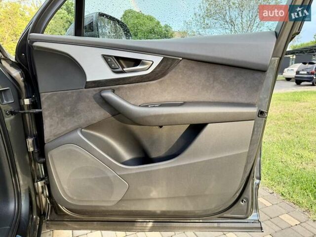 Ауди Ку 7 2018 в Одессе на Automoto.ua Серый Ауди Ку 7, объемом двигателя 2.97 л и пробегом 236 тыс. км за 38700 $, фото 52 на Automoto.ua