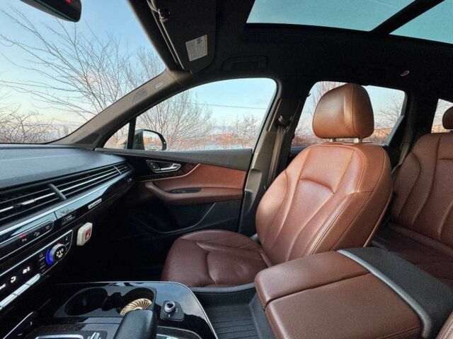 Серый Ауди Ку 7, объемом двигателя 3 л и пробегом 70 тыс. км за 24000 $, фото 9 на Automoto.ua