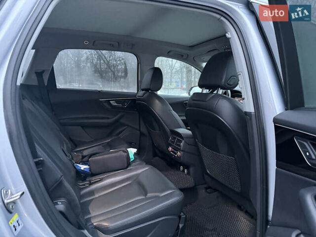 Серый Ауди Ку 7, объемом двигателя 3 л и пробегом 140 тыс. км за 26000 $, фото 14 на Automoto.ua