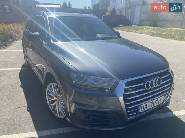 Сірий Ауді Ку 7, об'ємом двигуна 2.97 л та пробігом 152 тис. км за 45500 $, фото 5 на Automoto.ua