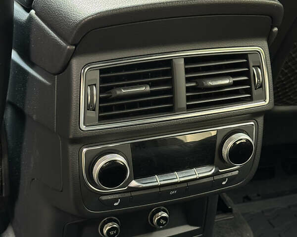 Серый Ауди Ку 7, объемом двигателя 3 л и пробегом 137 тыс. км за 32000 $, фото 23 на Automoto.ua