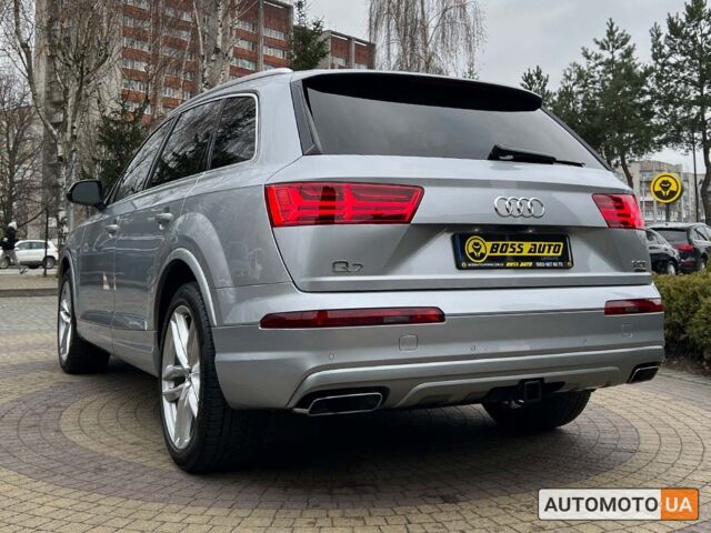 Серый Ауди Ку 7, объемом двигателя 3 л и пробегом 120 тыс. км за 40900 $, фото 4 на Automoto.ua