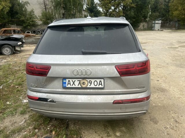 Сірий Ауді Ку 7, об'ємом двигуна 3 л та пробігом 200 тис. км за 9999 $, фото 2 на Automoto.ua