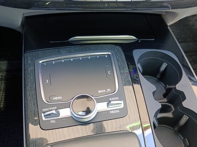 Ауді Ку 7 2018 у Дніпро (Дніпропетровську) на Automoto.ua Сірий Ауді Ку 7, об'ємом двигуна 3 л та пробігом 131 тис. км за 35000 $, фото 11 на Automoto.ua