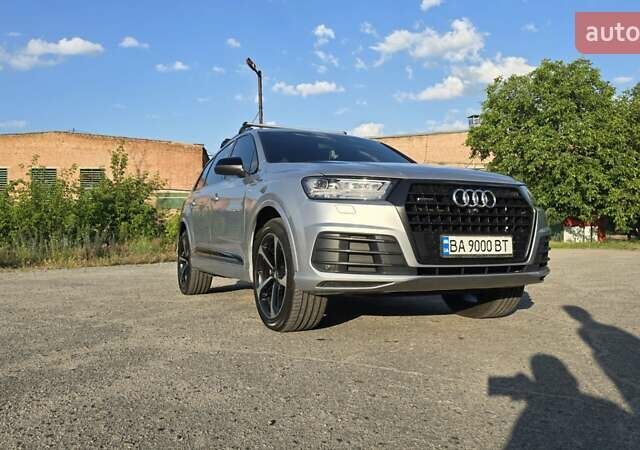 Сірий Ауді Ку 7, об'ємом двигуна 3 л та пробігом 150 тис. км за 29900 $, фото 5 на Automoto.ua