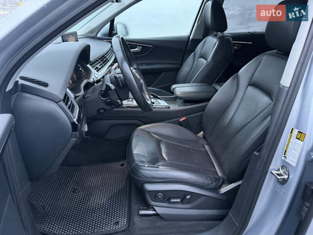 Серый Ауди Ку 7, объемом двигателя 3 л и пробегом 140 тыс. км за 26000 $, фото 9 на Automoto.ua