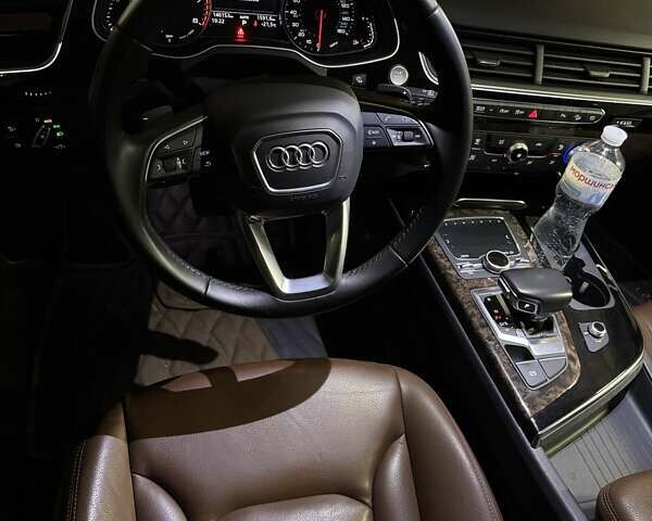 Ауди Ку 7 2018 в Киеве на Automoto.ua Серый Ауди Ку 7, объемом двигателя 3 л и пробегом 146 тыс. км за 34000 $, фото 22 на Automoto.ua