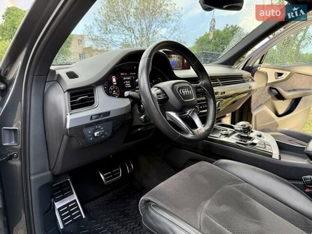 Ауди Ку 7 2018 в Одессе на Automoto.ua Серый Ауди Ку 7, объемом двигателя 2.97 л и пробегом 236 тыс. км за 38700 $, фото 71 на Automoto.ua