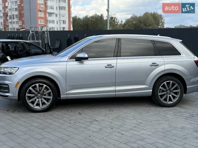 Серый Ауди Ку 7, объемом двигателя 3 л и пробегом 134 тыс. км за 27500 $, фото 3 на Automoto.ua