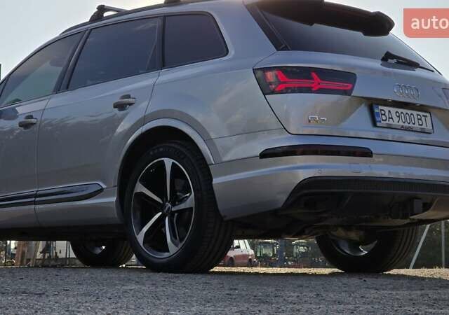 Сірий Ауді Ку 7, об'ємом двигуна 3 л та пробігом 150 тис. км за 29900 $, фото 1 на Automoto.ua