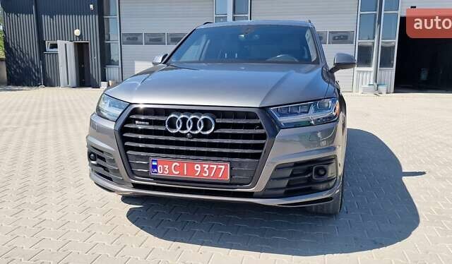 Ауди Ку 7 2018 в Тернополе на Automoto.ua Серый Ауди Ку 7, объемом двигателя 2.97 л и пробегом 147 тыс. км за 49999 $, фото 3 на Automoto.ua