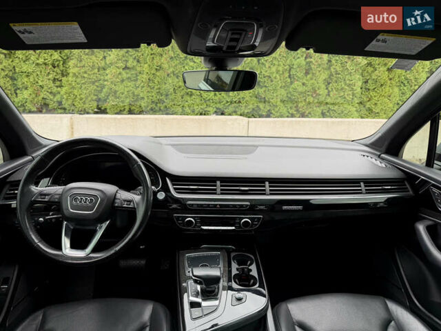 Серый Ауди Ку 7, объемом двигателя 3 л и пробегом 267 тыс. км за 24500 $, фото 26 на Automoto.ua