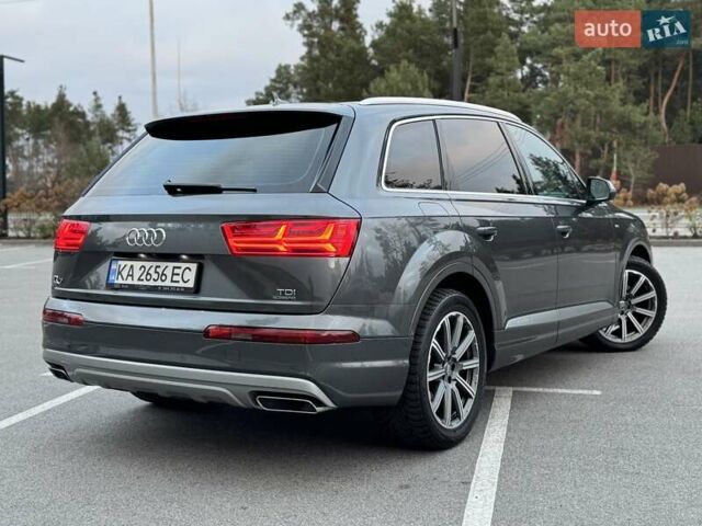 Серый Ауди Ку 7, объемом двигателя 2.97 л и пробегом 130 тыс. км за 46000 $, фото 12 на Automoto.ua