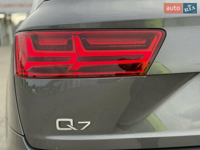 Серый Ауди Ку 7, объемом двигателя 3 л и пробегом 179 тыс. км за 25800 $, фото 75 на Automoto.ua