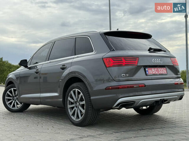Серый Ауди Ку 7, объемом двигателя 3 л и пробегом 179 тыс. км за 25800 $, фото 56 на Automoto.ua