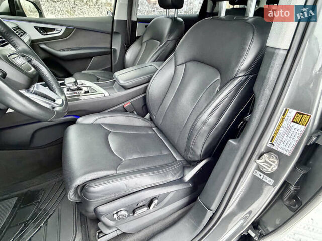 Сірий Ауді Ку 7, об'ємом двигуна 3 л та пробігом 117 тис. км за 35900 $, фото 16 на Automoto.ua