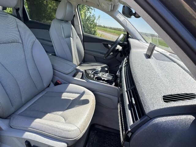 Ауді Ку 7 2018 у Дніпро (Дніпропетровську) на Automoto.ua Сірий Ауді Ку 7, об'ємом двигуна 3 л та пробігом 131 тис. км за 35000 $, фото 18 на Automoto.ua