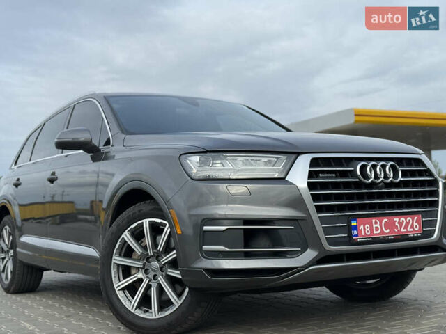 Серый Ауди Ку 7, объемом двигателя 3 л и пробегом 179 тыс. км за 25800 $, фото 3 на Automoto.ua