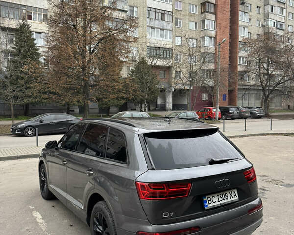 Серый Ауди Ку 7, объемом двигателя 3 л и пробегом 206 тыс. км за 25000 $, фото 6 на Automoto.ua