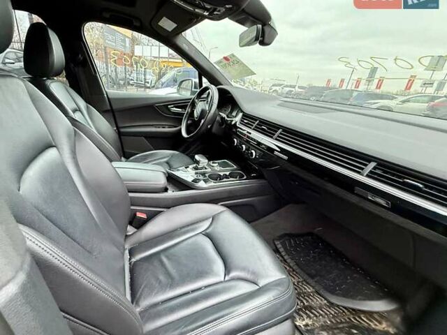 Сірий Ауді Ку 7, об'ємом двигуна 3 л та пробігом 427 тис. км за 14500 $, фото 18 на Automoto.ua